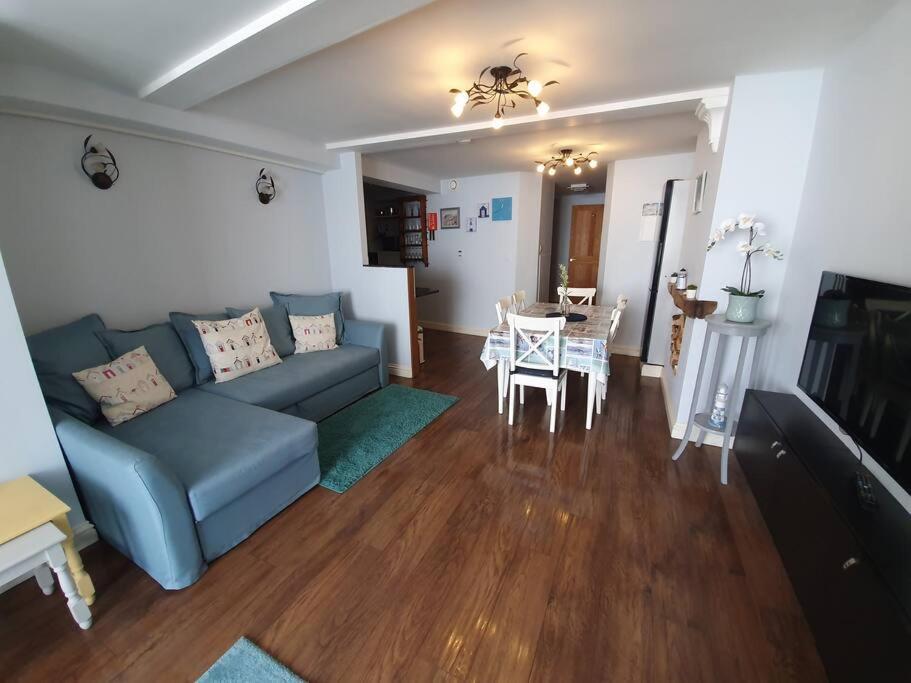 Beach Retreat Village Centre Location Шелдон Экстерьер фото